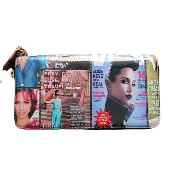 Women's Vogue Print Wallet  - Picture 5 of 13